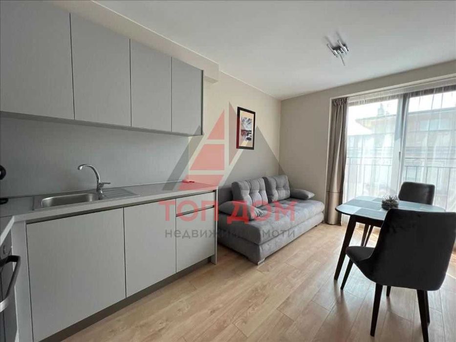 Дава се под наем Тристаен апартамент в Варна, Гръцка махала - 75 кв.м за 1350 € - Снимка #1