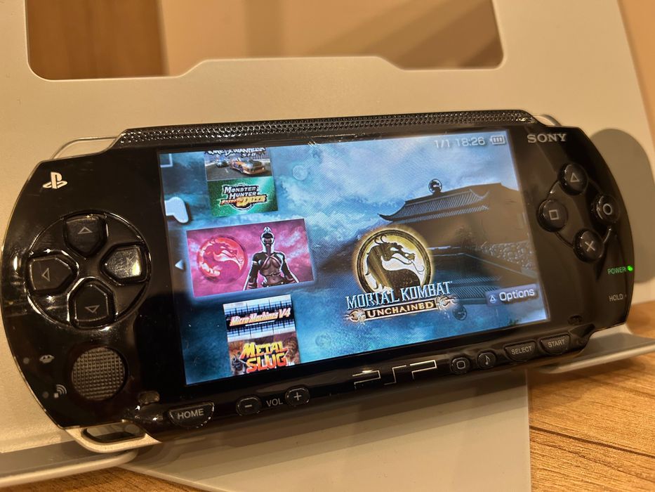 PlayStation Portable PSP modata + jocuri