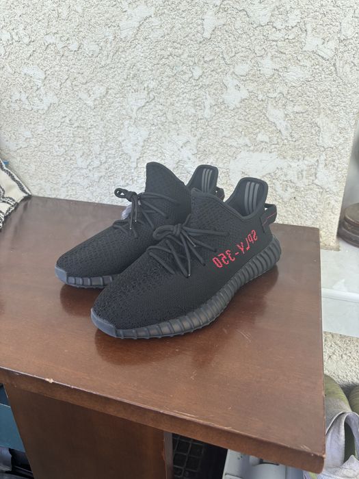 Adidas Yeezy 350 V2 Bred
