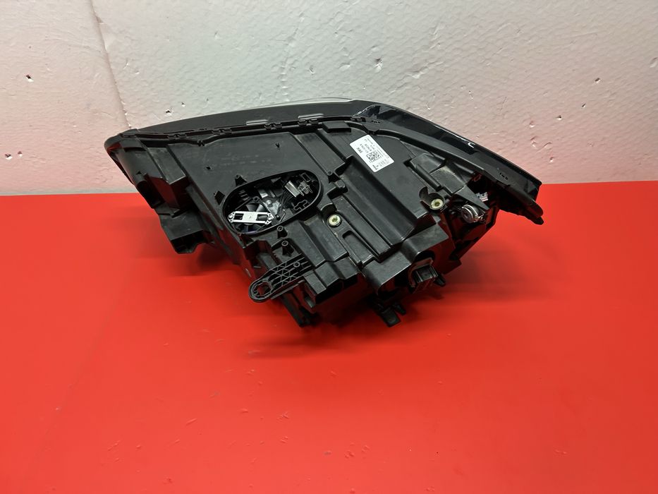 Far faruri bmw X1 F48 LCI full led adaptiv  2019-2021 dreapta