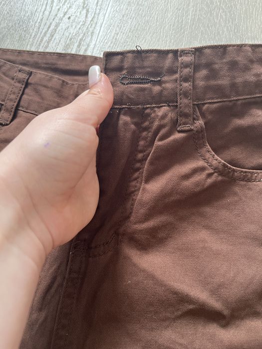 Продам джинсы коричнивого цвета