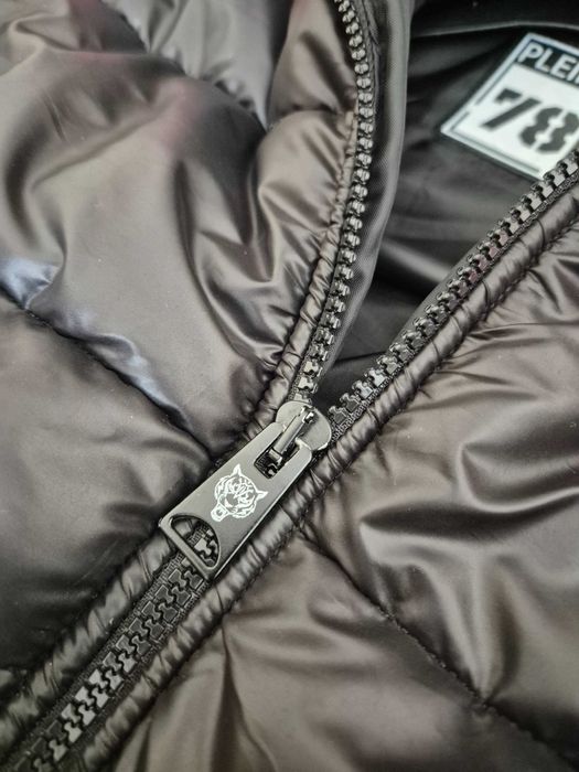 Дамско зимно яке ,, Plein sport,,