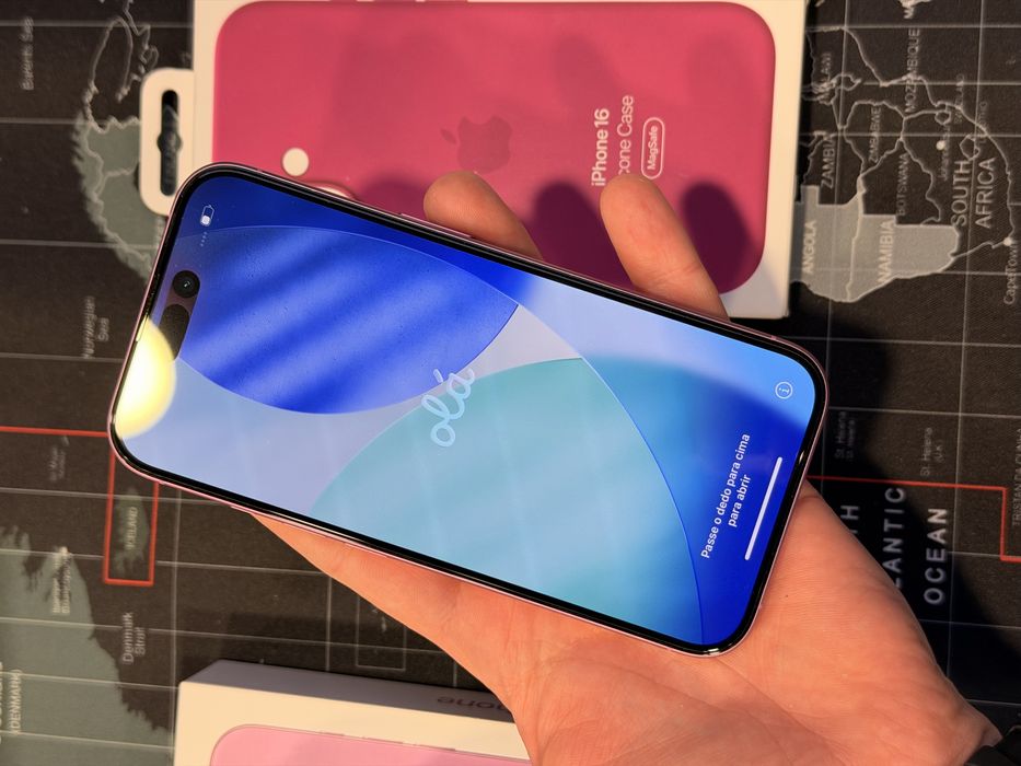 iPhone 16 pink 128gb