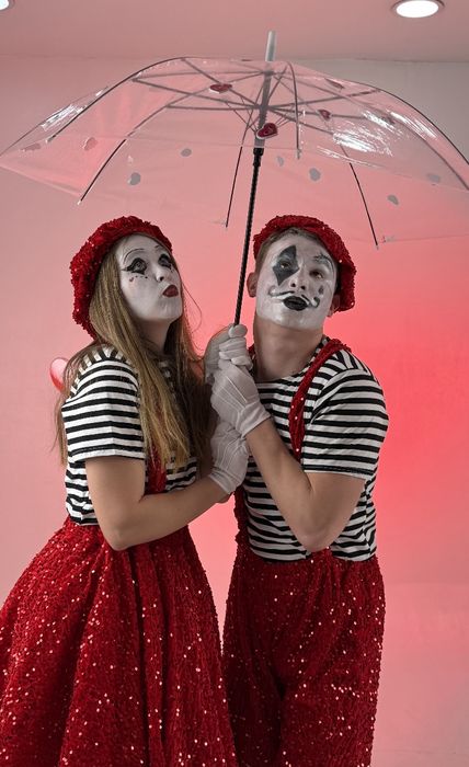 Мимы хостес ангелы шоу программы