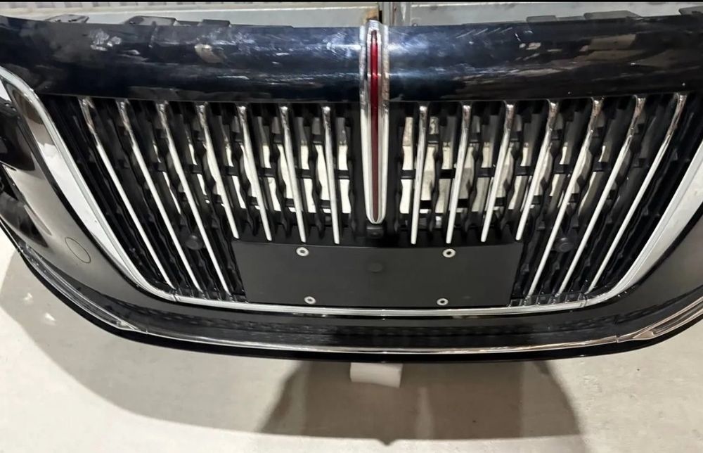 Бампер Hongqi H9  передний в сборе
