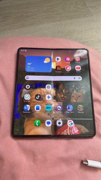 Samsung Z fold 4