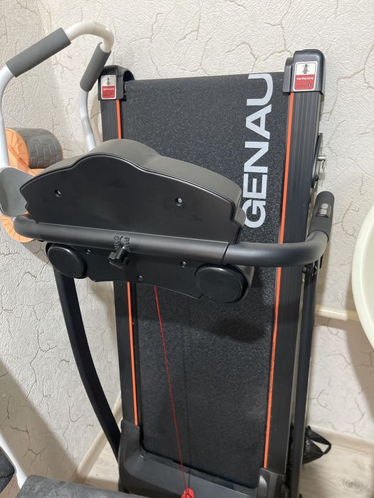 Беговая дорожка GENAU (складная)