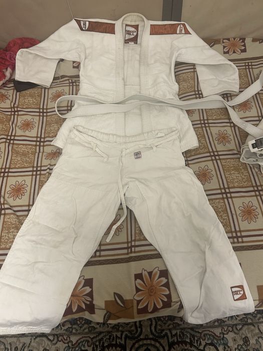 Кимано высата 170 см 46-52