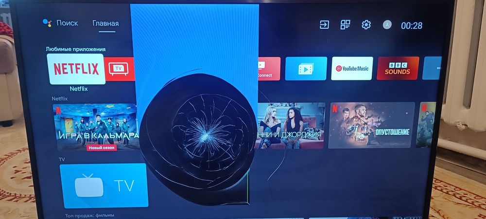 Телевизор TCL 43P615