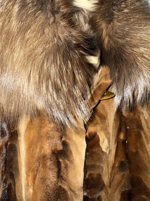 Продам шубку норковую