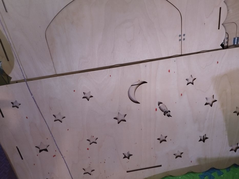 Продам детский домик из фанеры