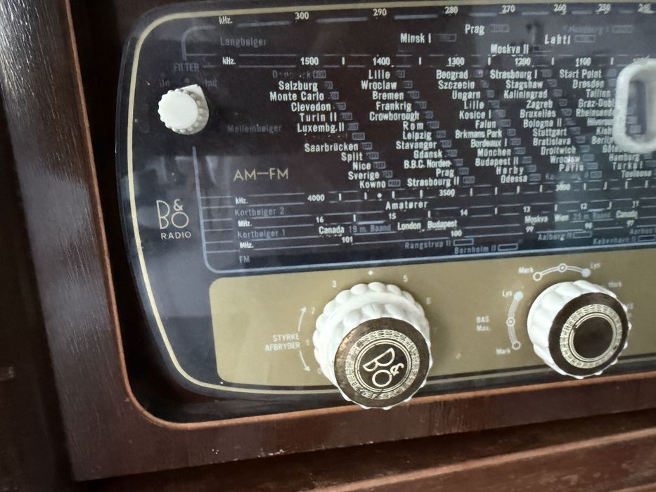 Aparat radio Bang & Olufsen Jet retro vechi anii 50-60