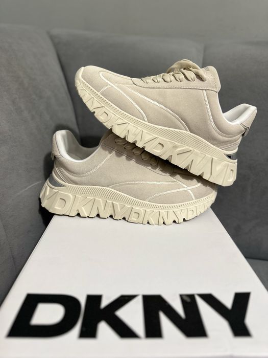 Велурени обувки Dkny