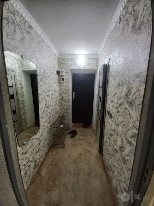 Арендага 2 хона 4 этаж Азиз бозор олдида жойлашган.Агентство