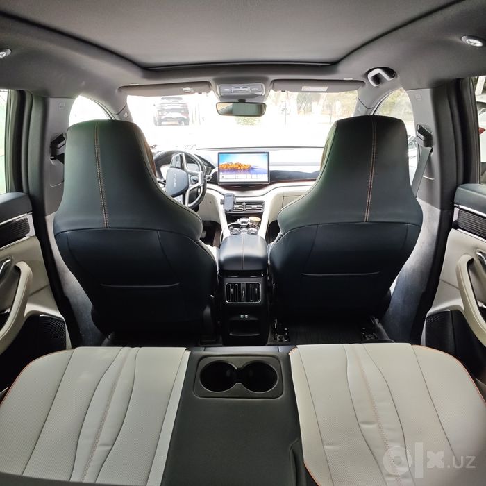 BYD Song Plus Dmi gibrit 110 km sotiladi. Kraska toza