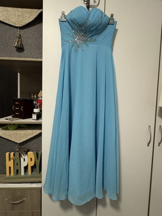 Rochie vaporoasă de ocazii