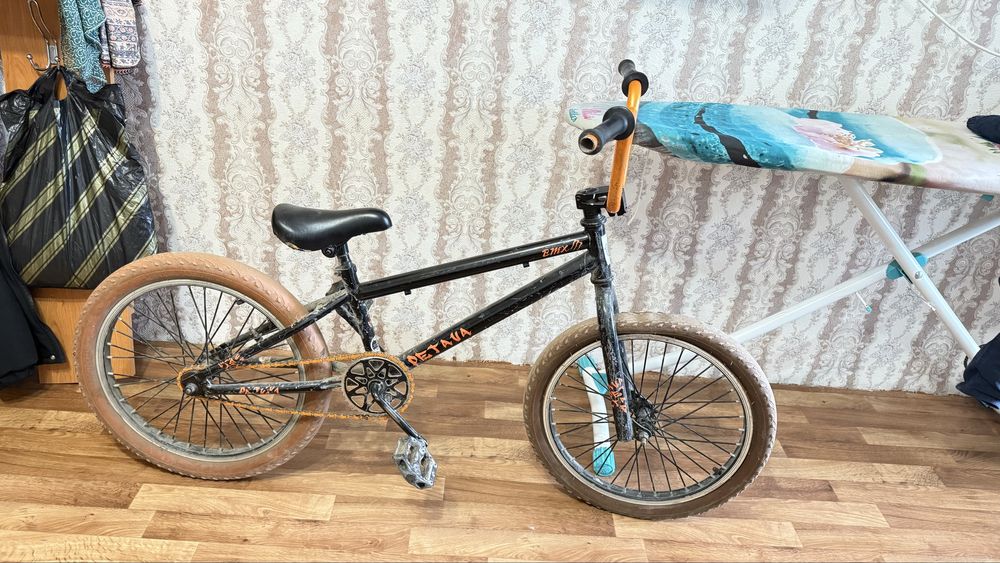 Продам велосипед BMX.