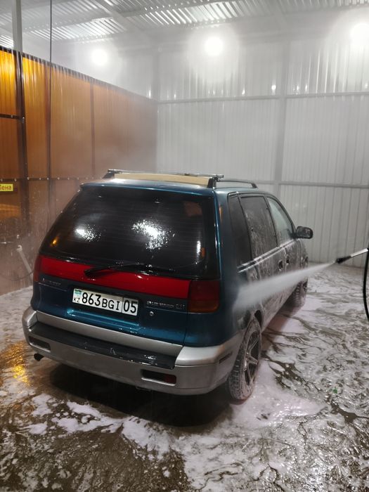 Mitsubishi Spасе Runner