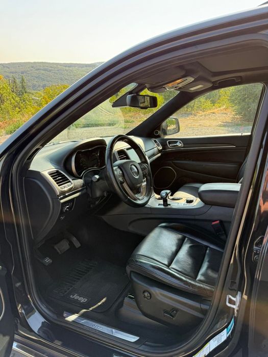Jeep Grand Cherokee SUMMIt 3.0