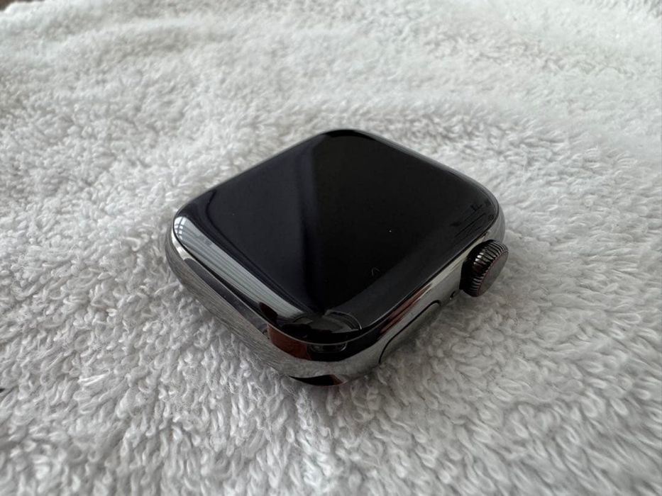 Apple watch 8 Milanese Loop 8/45mm