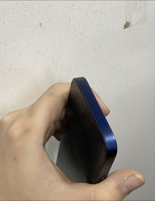 смартфон iphone 12 mini