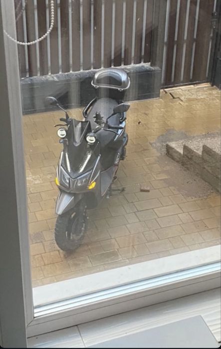 Продам мопед скутер