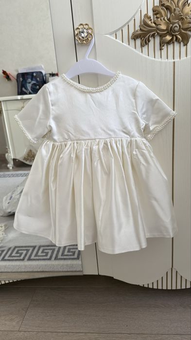 Продаю платье в наборе