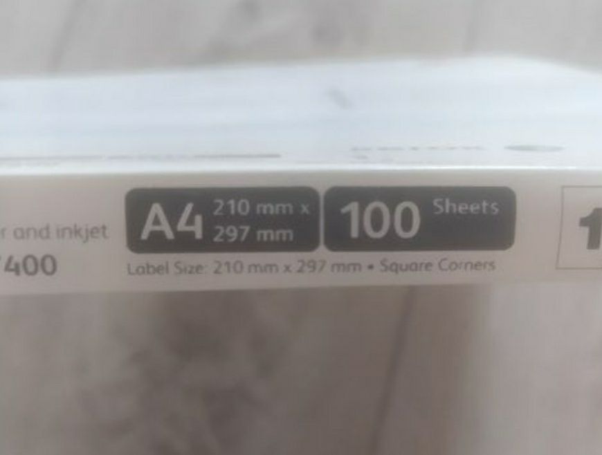 Лейбл. Бумага самоклеющаяся Xerox A4