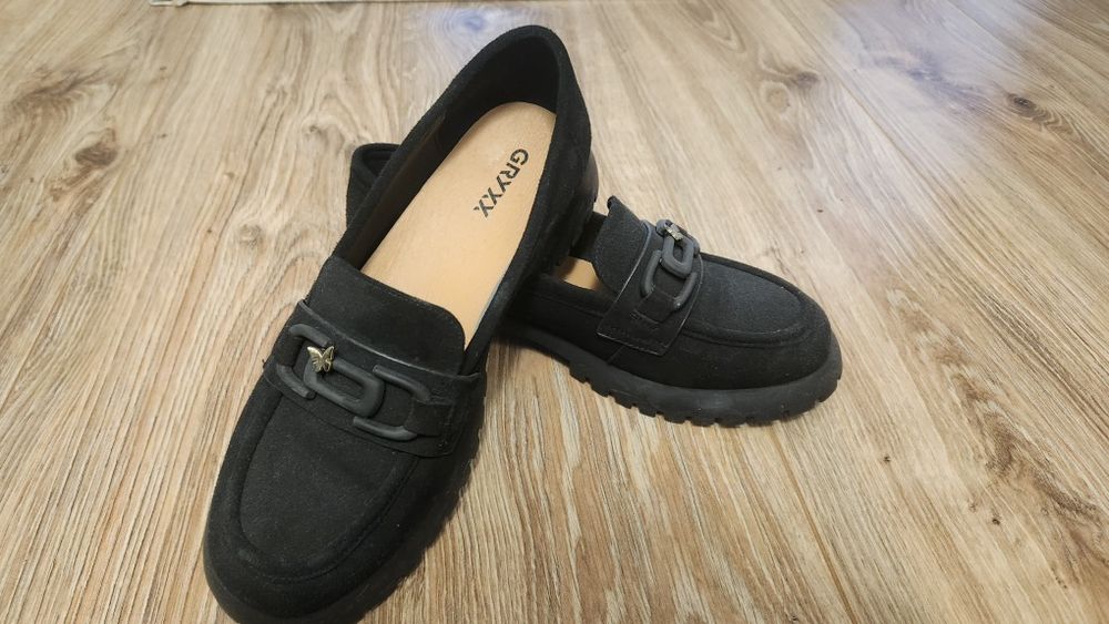 Pantofi Gryxx mărimea 39