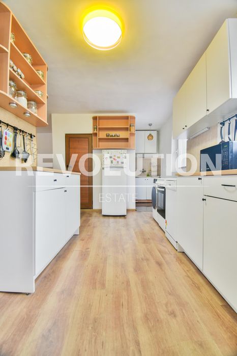 Дава се под наем Къща в София, Левски - 160 кв.м за 1100 € - Снимка #4