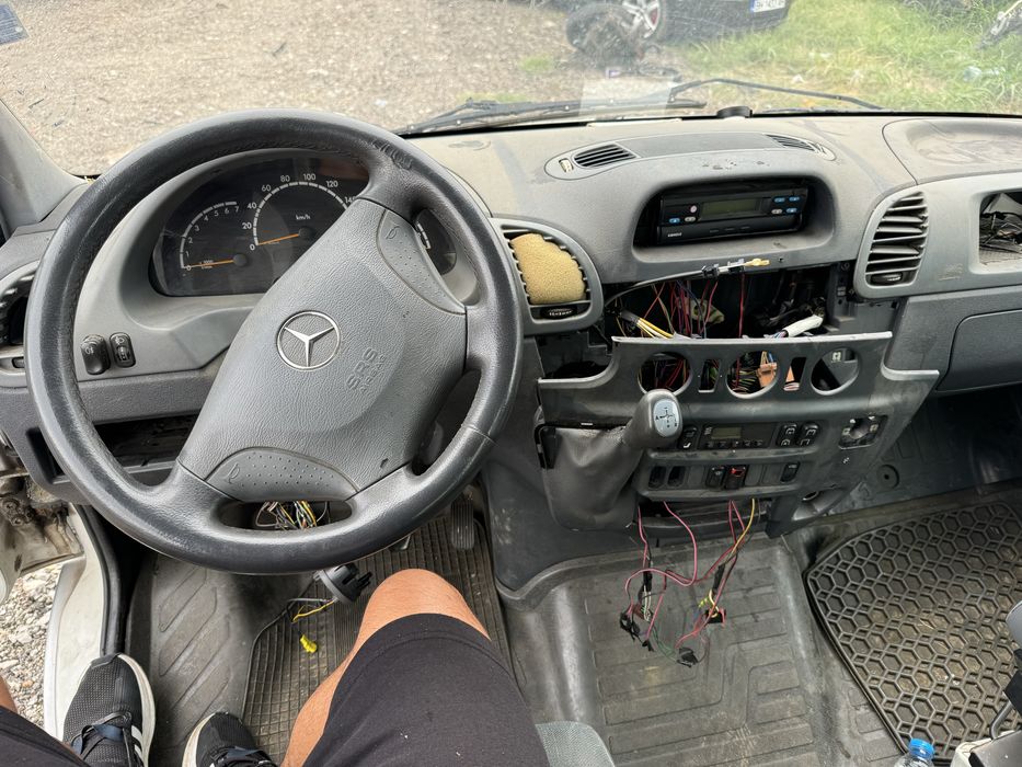 Мерцедес спринтер 313 2.2 150 кс само на части