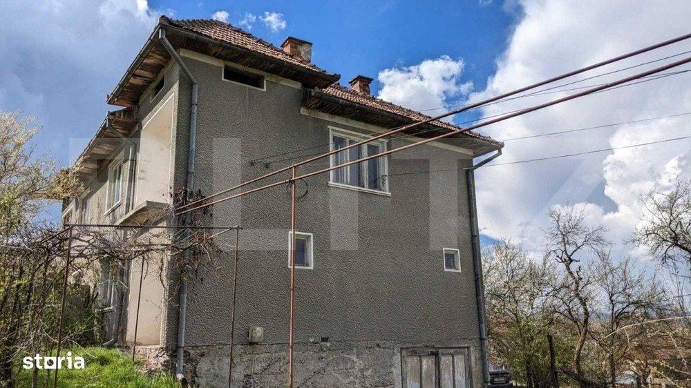 Duplex 3camere,bucatarie,2bai,beci
