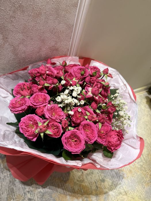 Букект кустовых роз