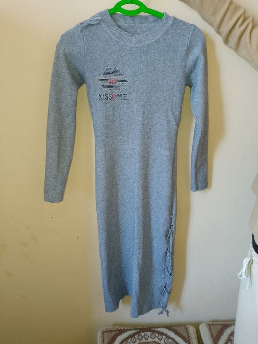 Серое платье новое 46-48размер