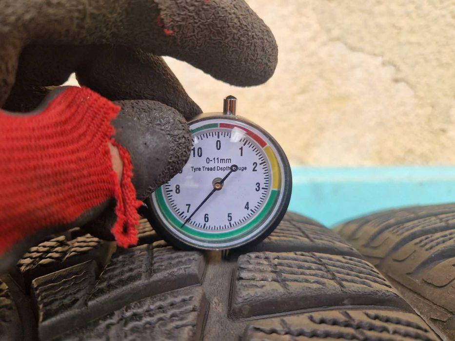 2 Goodyear R21 265/40 Зимни гуми  DOT2623
