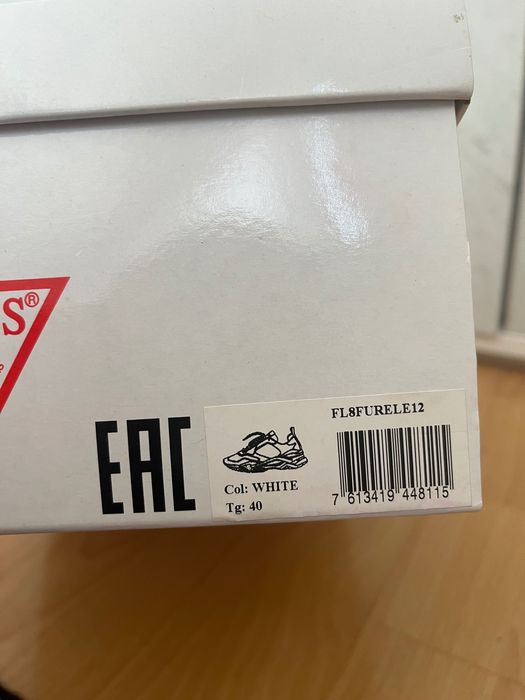 Обувки Guess в розов цвят