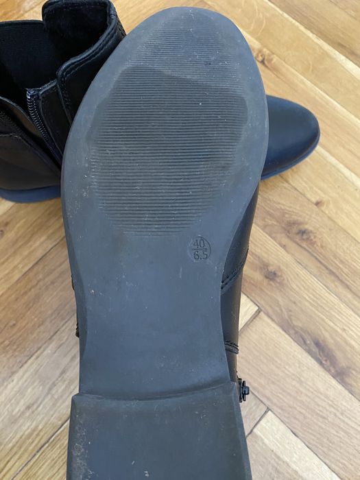 Дамски черни боти