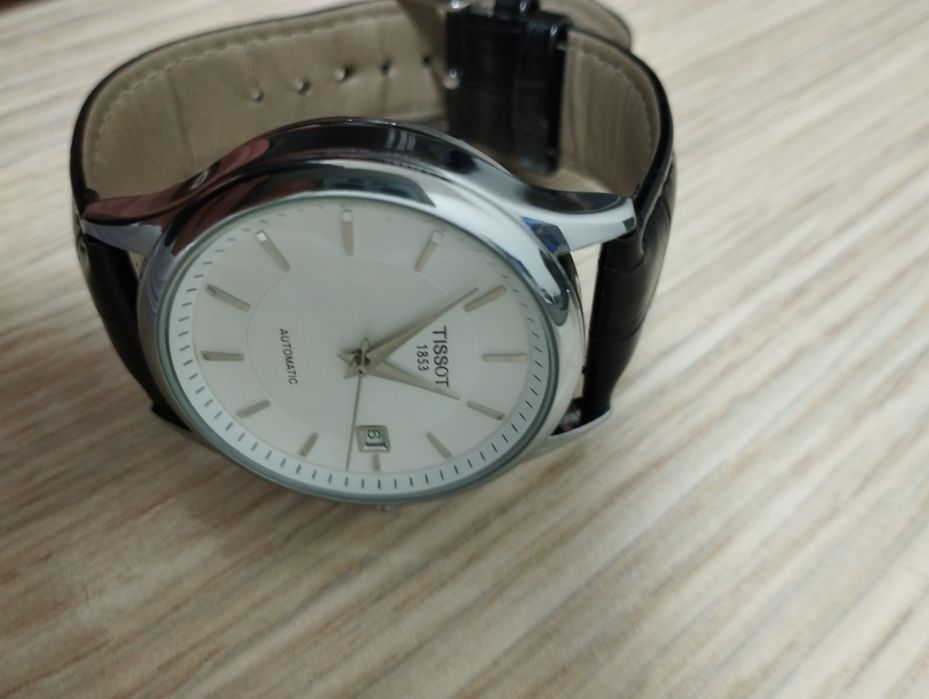 Tissot 1853 mexanika