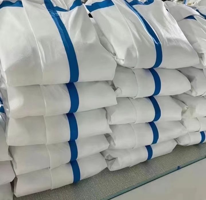 Продам одноразовые рабочие комбинезоны