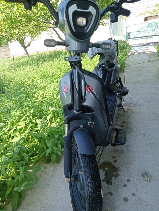 Скутер sk8,в хорошем