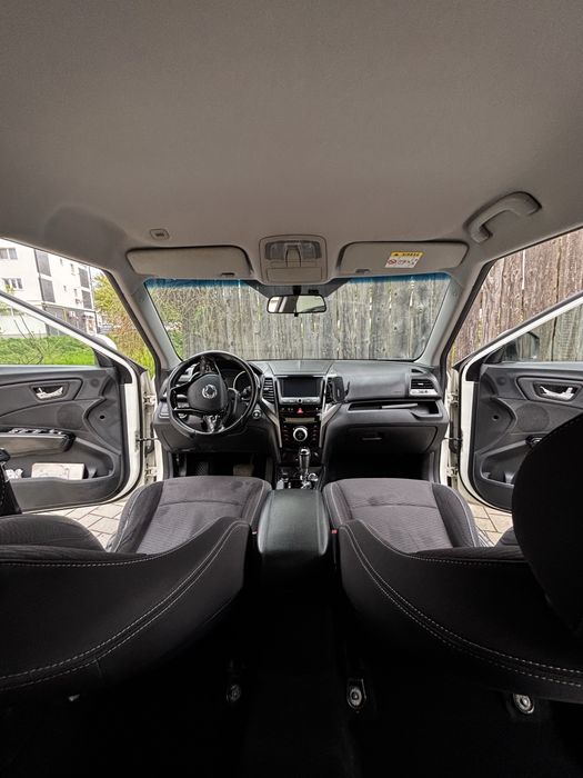 SsangYong XLV 1.6 diesel 2016 AUTOMAT