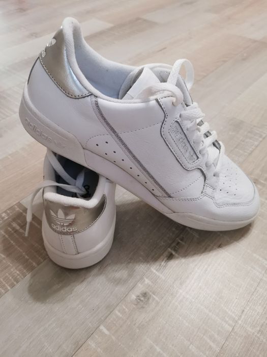 Маратонки Adidas