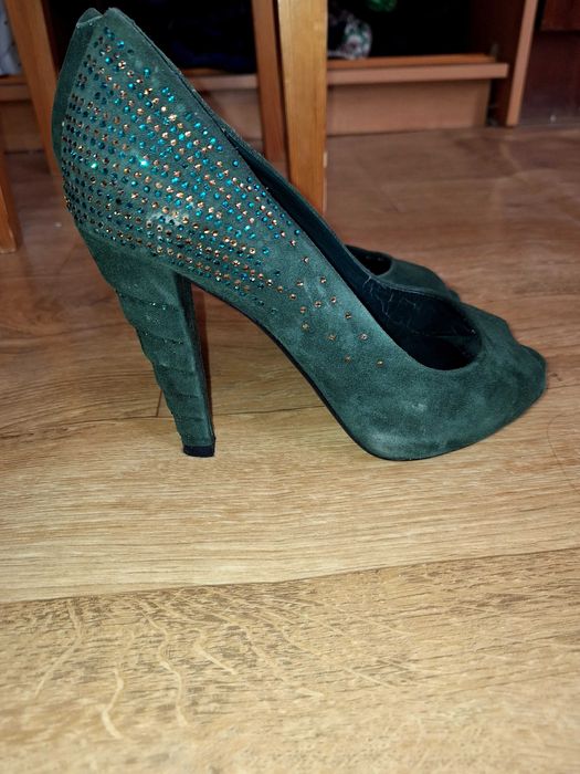 Обувь Туфли женские