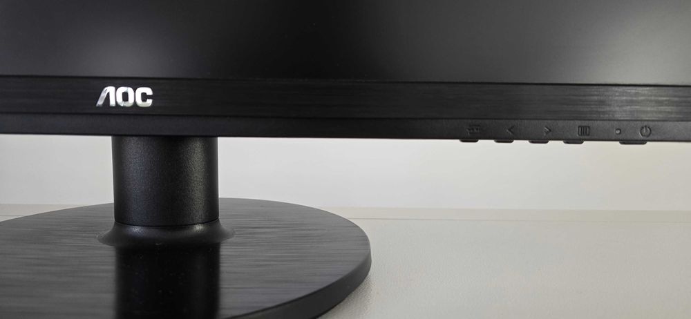 Monitor LED AOC 24''