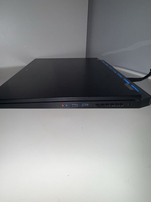 Acer Predator Helios 18 /RTX 4070/i9/32GB RAM/