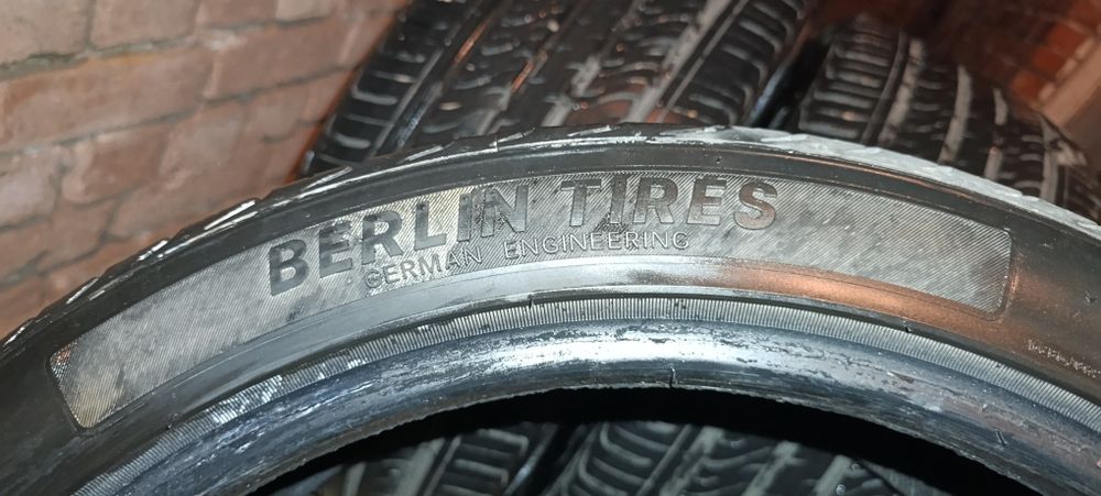 Летни гуми 225/40/18