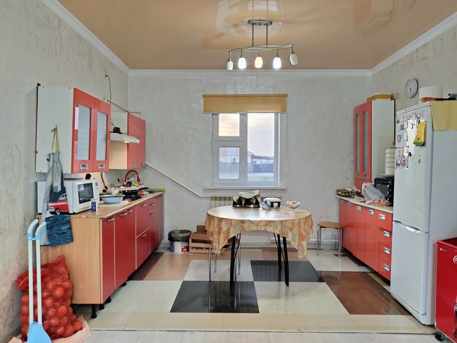 продается дом в мкрн Жулдыз 2