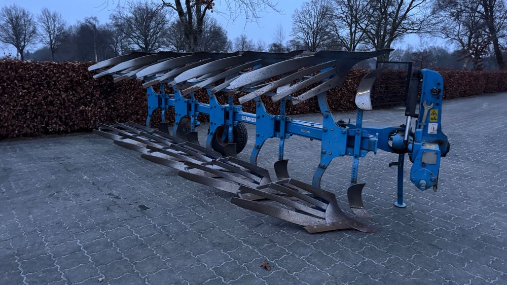 Lemken Europal 7 Case Puma, John Deere, Claas Arion tortadi