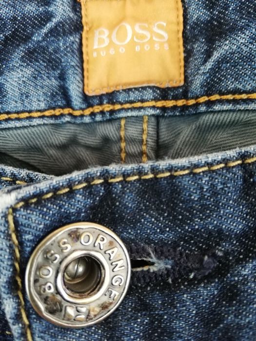 Blugi Boss bărbati mărimea 31/32