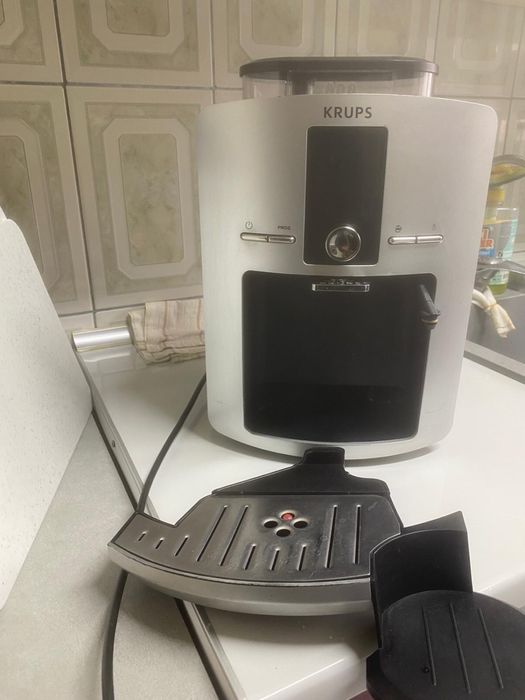Espressor automat KRUPS – cafea boabe